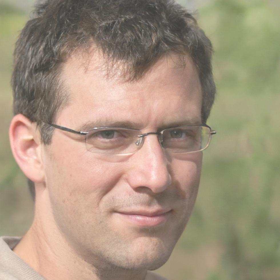 Преподаватель Якуб Коларж