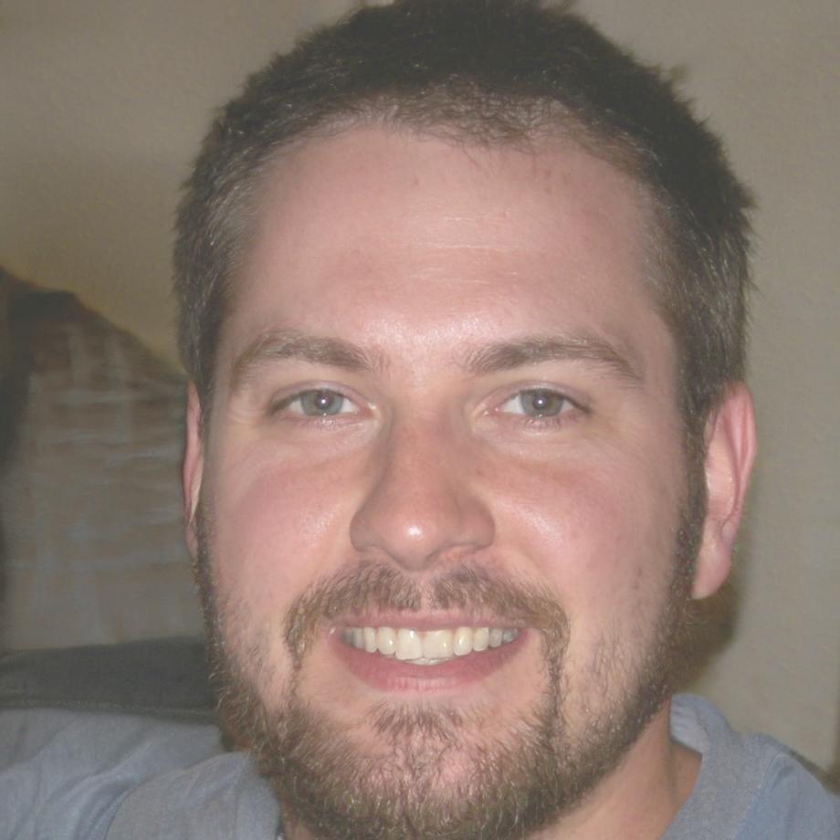 Выпускник Владимир Топорков